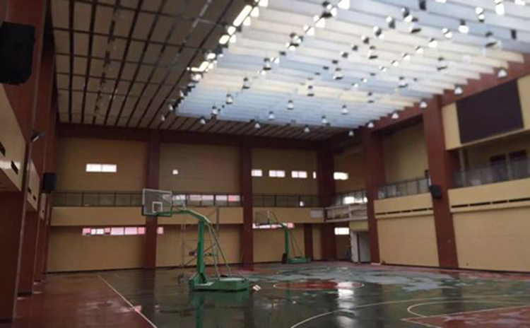重慶中學(xué)體育館吸音板工程 重慶中學(xué)體育館吸音板工程